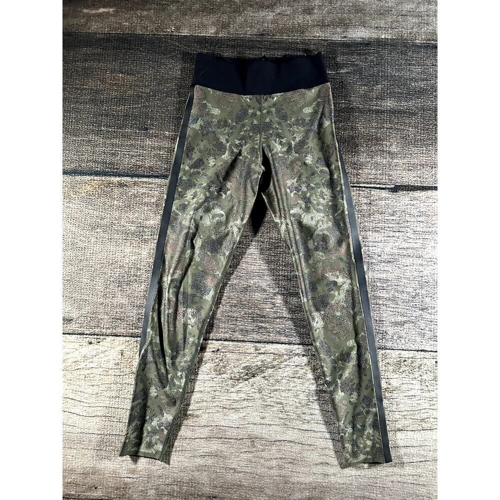 Ultracor Leggings Womens 30x26  Green Camo Compression Athleisure